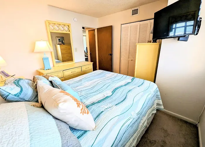 Surfside 84 Unit 18