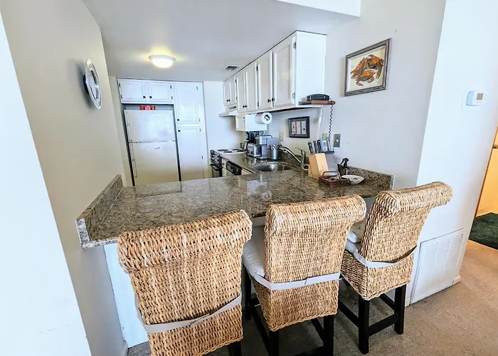 Surfside 84 Unit 18 Apartment